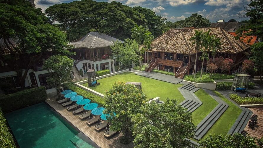 137 Pillars House Chiang Mai с зелёной территорией