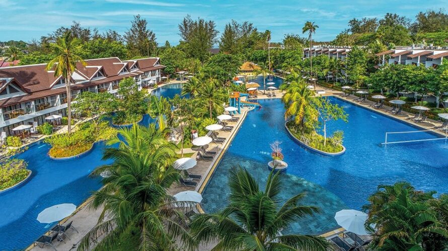 Sunwing Kamala Beach Phuket с бассейнами для детей